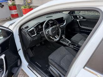 Kia Ceed 1.6 GDI PHEV DynamicLine Plug-in Sportswagon picture 27