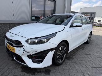 Kia Ceed 1.6 GDI PHEV DynamicLine Plug-in Sportswagon picture 38