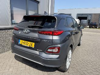 Hyundai Kona EV Premium 64kWh picture 3