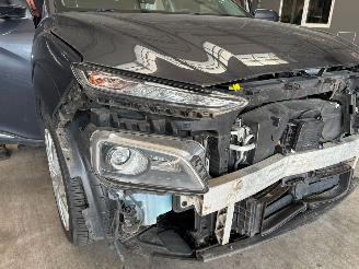 Hyundai Kona EV Premium 64kWh picture 37