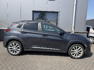 Hyundai Kona EV Premium 64kWh picture 5