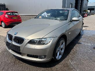 Auto incidentate BMW 3-serie 330i High Executive Coupe 2008/10