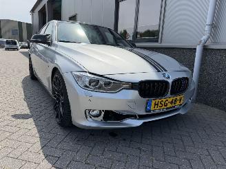 BMW 3-serie 328i xDrive High Executive picture 5