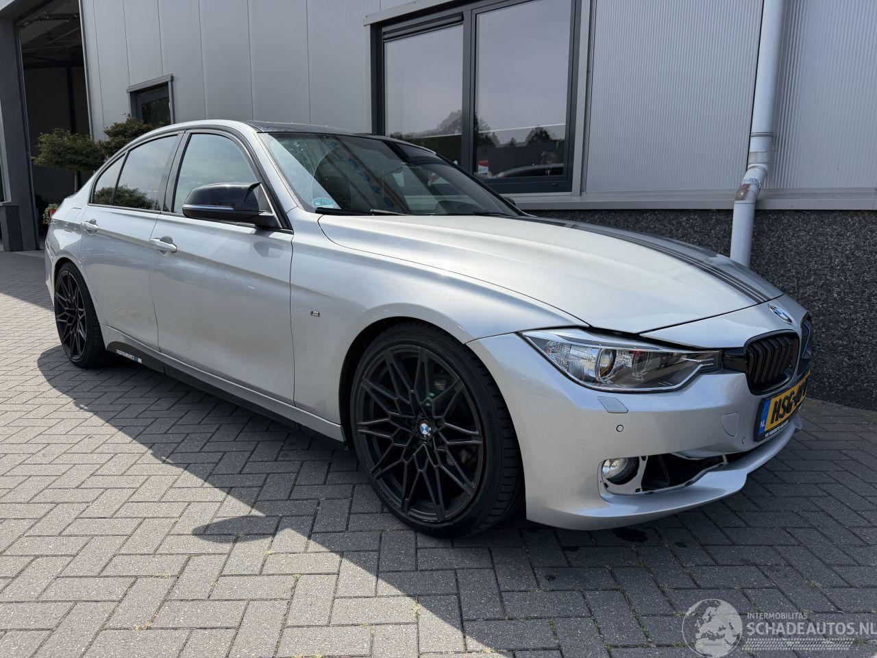 BMW 3-serie 328i xDrive High Executive