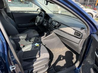 Kia Niro 1.6 GDI Hybrid First Edition picture 15