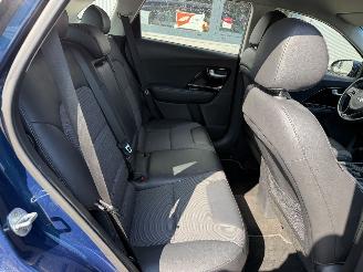 Kia Niro 1.6 GDI Hybrid First Edition picture 18
