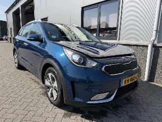 Kia Niro 1.6 GDI Hybrid First Edition picture 6