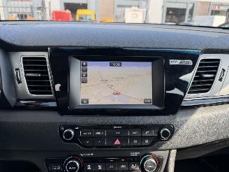 Kia Niro 1.6 GDI Hybrid First Edition picture 30