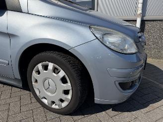 Mercedes B-klasse 200 Automaat. picture 17