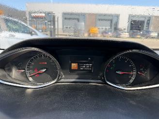 Peugeot 308 308 SW 1.2 PureTech Allure Automaat picture 18