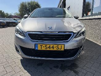 Peugeot 308 308 SW 1.2 PureTech Allure Automaat picture 12