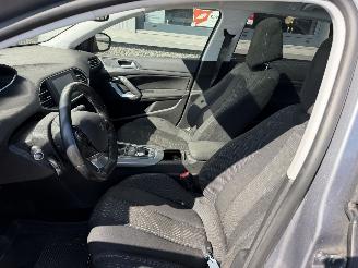 Peugeot 308 308 SW 1.2 PureTech Allure Automaat picture 33