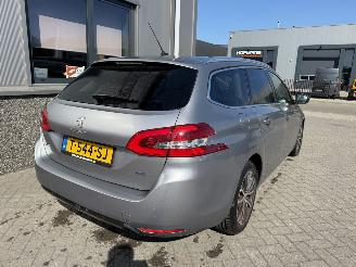 Peugeot 308 308 SW 1.2 PureTech Allure Automaat picture 5