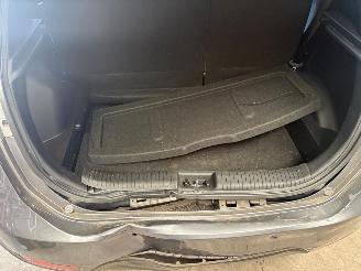 Hyundai Ix20 1.6 i-Catcher Automaat picture 39