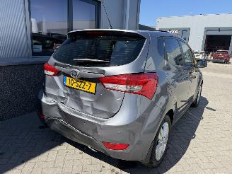 Hyundai Ix20 1.6 i-Catcher Automaat picture 8