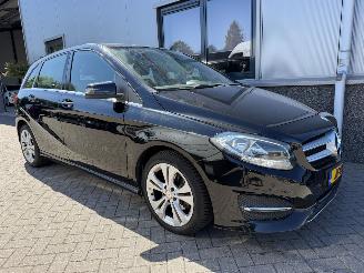Mercedes B-klasse 180 Prestige picture 2
