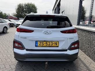 Hyundai Kona EV Premium 64 kWh picture 24