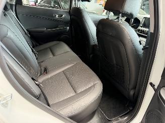 Hyundai Kona EV Premium 64 kWh picture 41