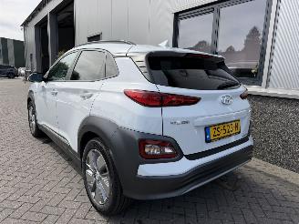 Hyundai Kona EV Premium 64 kWh picture 22
