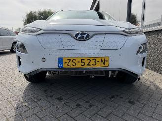 Hyundai Kona EV Premium 64 kWh picture 11