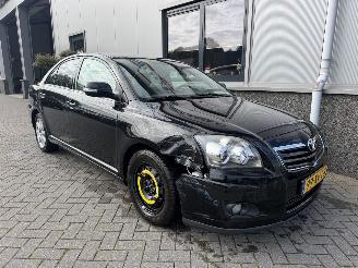škoda osobní automobily Toyota Avensis 1.8 VVTi Luna Automaat 2007/11