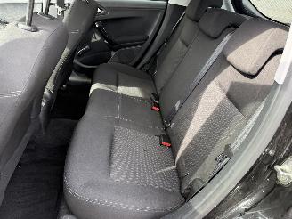 Peugeot 208 1.2 PureTech Style picture 12