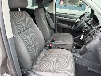 Volkswagen Touran 1.4 TSI Optive picture 18