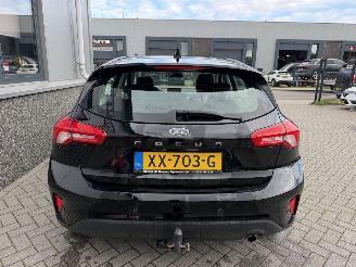 Ford Focus 1.0 EcoBoost Titanium Business picture 7