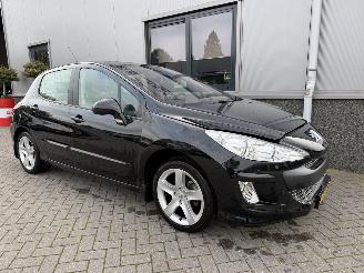 Peugeot 308 1.6 VTi XT picture 3