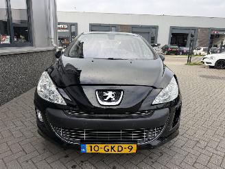 Peugeot 308 1.6 VTi XT picture 28