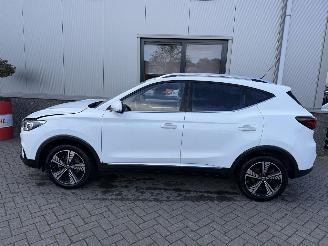 MG ZS EV Luxury 45 kWh picture 30