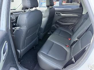 MG ZS EV Luxury 45 kWh picture 19