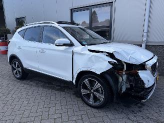 MG ZS EV Luxury 45 kWh picture 3