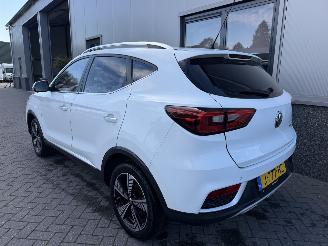 MG ZS EV Luxury 45 kWh picture 33