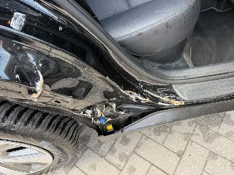 Kia Niro 1.6 GDi Hybrid DynamicLine RG-495-G picture 31