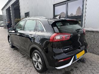 Kia Niro 1.6 GDi Hybrid DynamicLine RG-495-G picture 14