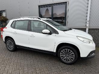 Peugeot 2008 1.2 PureTech Allure Automaat KT-807-F picture 4