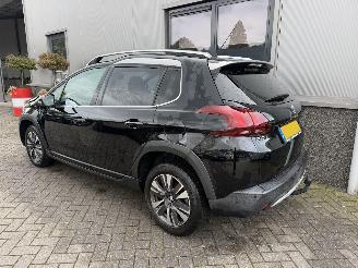 Peugeot 2008 1.2 PureTech Allure G-403-ST picture 27