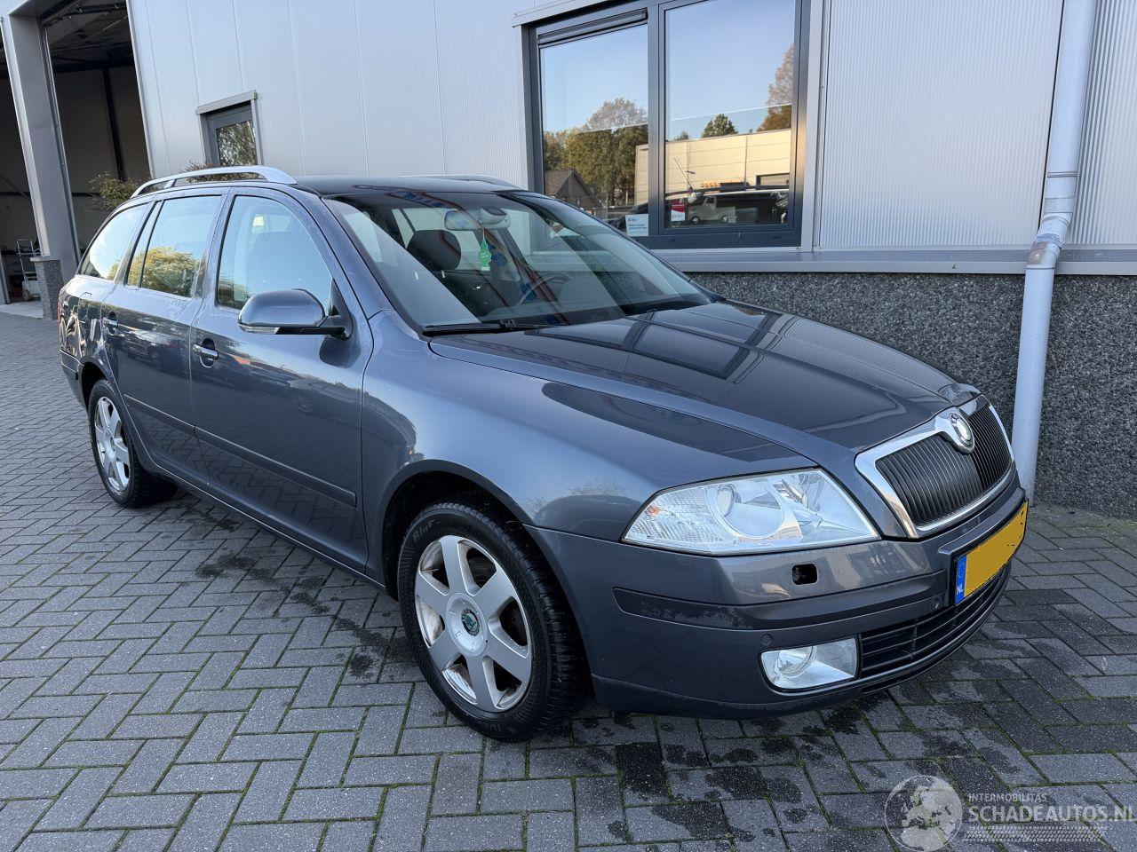 Skoda Octavia 2.0 FSI Elegance Attractive Business Automaat 20-GXL-5