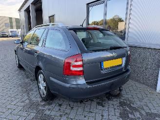 Skoda Octavia 2.0 FSI Elegance Attractive Business Automaat 20-GXL-5 picture 17