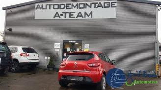 Damaged car Renault Clio Clio IV (5R), Hatchback 5-drs, 2012 / 2021 0.9 Energy TCE 90 12V 2014/3