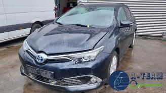 Toyota Auris Auris (E18), Hatchback 5-drs, 2012 / 2019 1.8 16V Hybrid picture 2