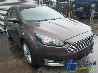 Salvage car Ford Focus Focus 3 Wagon, Combi, 2010 / 2020 1.0 Ti-VCT EcoBoost 12V 125 2017/3