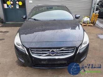 Volvo S-60 S60 II (FS), Sedan, 2010 / 2018 1.6 T4 16V picture 2