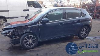 Voiture accidenté Peugeot 308 308 (L3/L8/LB/LH/LP), Hatchback 5-drs, 2013 / 2021 1.6 BlueHDi 120 2014/6