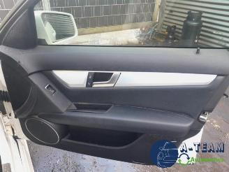 Mercedes C-klasse C (W204), Sedan, 2007 / 2014 1.8 C-200 CGI 16V picture 27