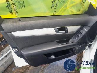 Mercedes C-klasse C (W204), Sedan, 2007 / 2014 1.8 C-200 CGI 16V picture 25