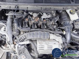 Peugeot 308 308 SW (L4/L9/LC/LJ/LR), Combi 5-drs, 2014 / 2021 1.2 12V e-THP PureTech 130 picture 11