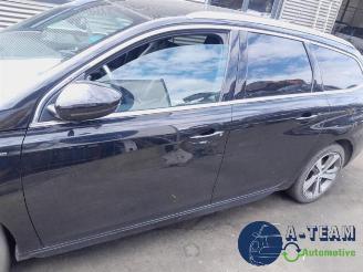 Peugeot 308 308 SW (L4/L9/LC/LJ/LR), Combi 5-drs, 2014 / 2021 1.2 12V e-THP PureTech 130 picture 7