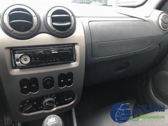 Dacia Sandero Sandero I (BS), Hatchback, 2008 / 2013 1.6 picture 17